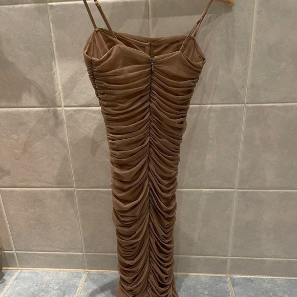 Aritzia Babaton dress #74028 - Picture 2 of 3